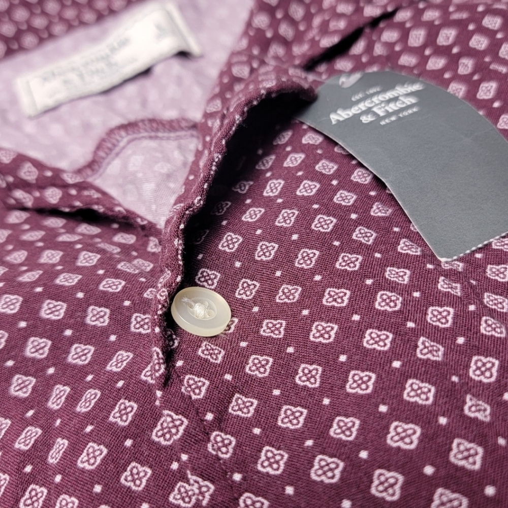 Abercrombie & Fitch Short Sleeve Resort Shirt - Burgundy Medallion Print - Picture 6 of 6